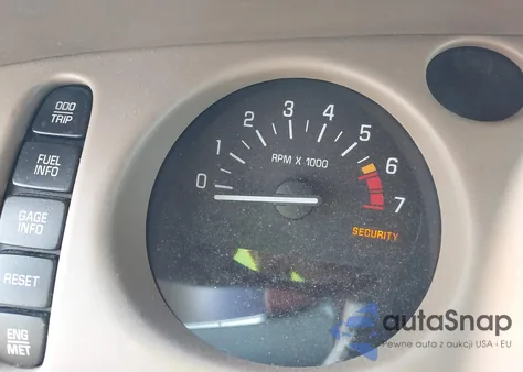 2000 Buick Lesabre Custom из США, поврежденный, VIN 1G4HP54K7YU110910